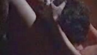 Жижигхэн ази өсвөр авдаг таашаал нь том цагаан тахиа