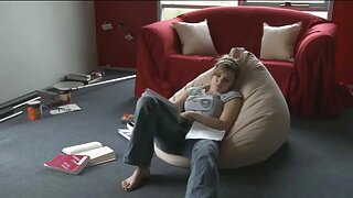 Дэггүй шаргал Анжелика Грейс амралтаараа галзуу